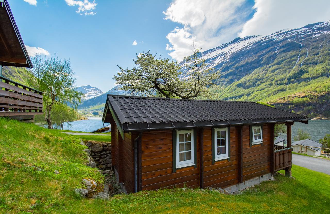 Grande Hytteutleige Og Camping Geiranger Exterior foto